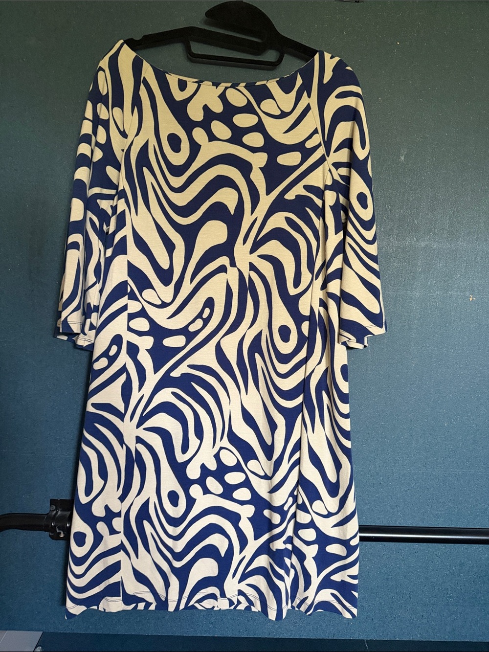 J. McLaughlin size large tan and navy dress